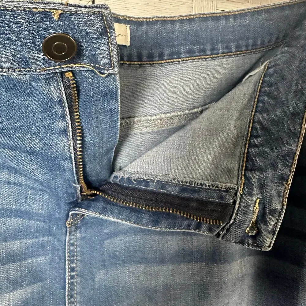 EST.1946 Denim skirt embroidered on sides, packets,‎ zip fly, ram hem plus size